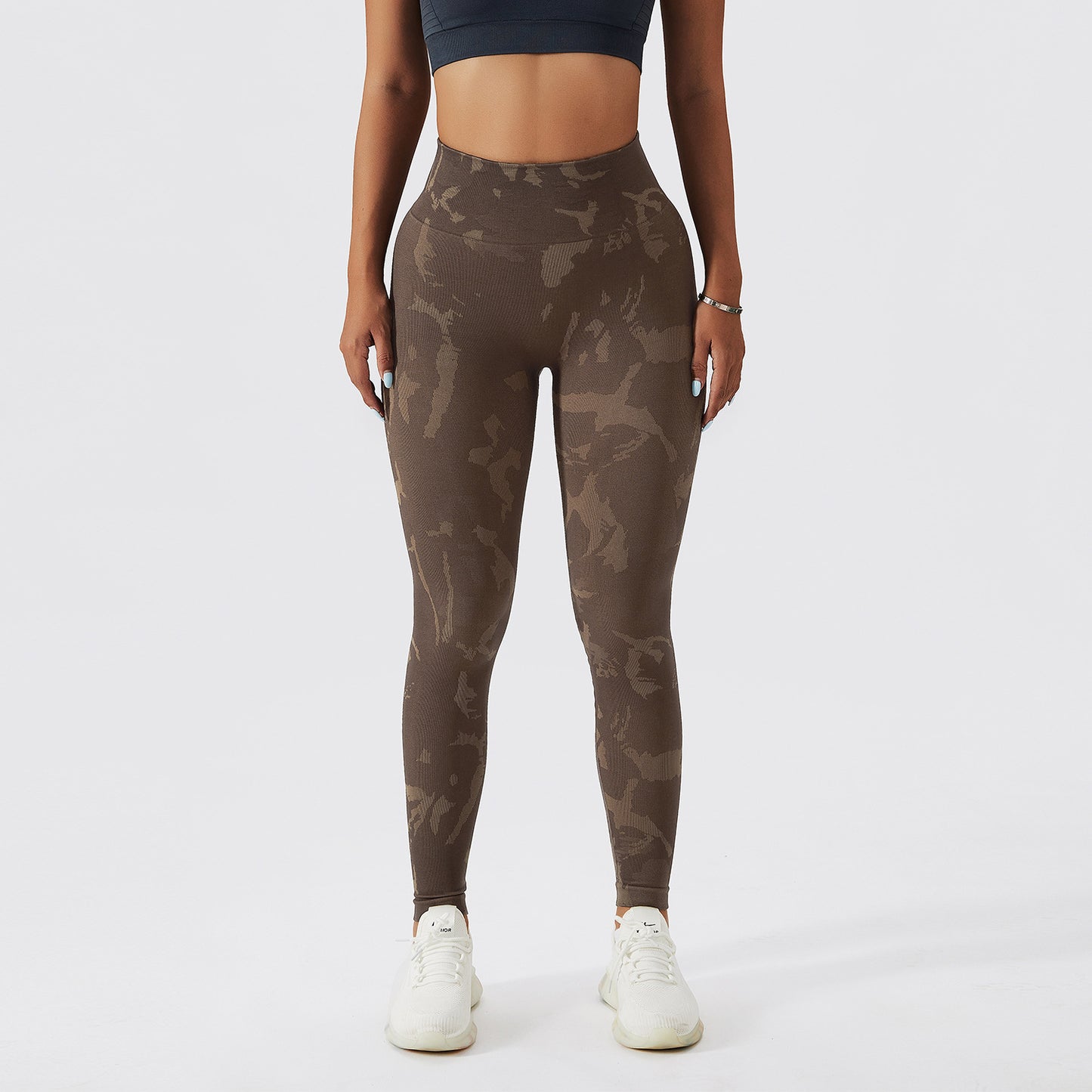 Pantalones de entrenamiento de camuflaje de yoga para mujer