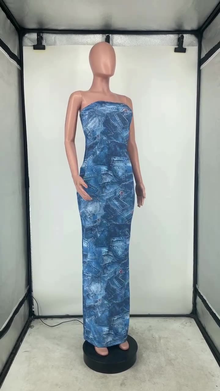 Vestido largo ajustado con estampado sin tirantes