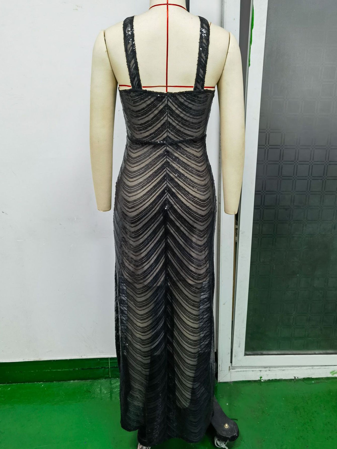 Vestido de lentejuelas vintage sin espalda con cuello halter