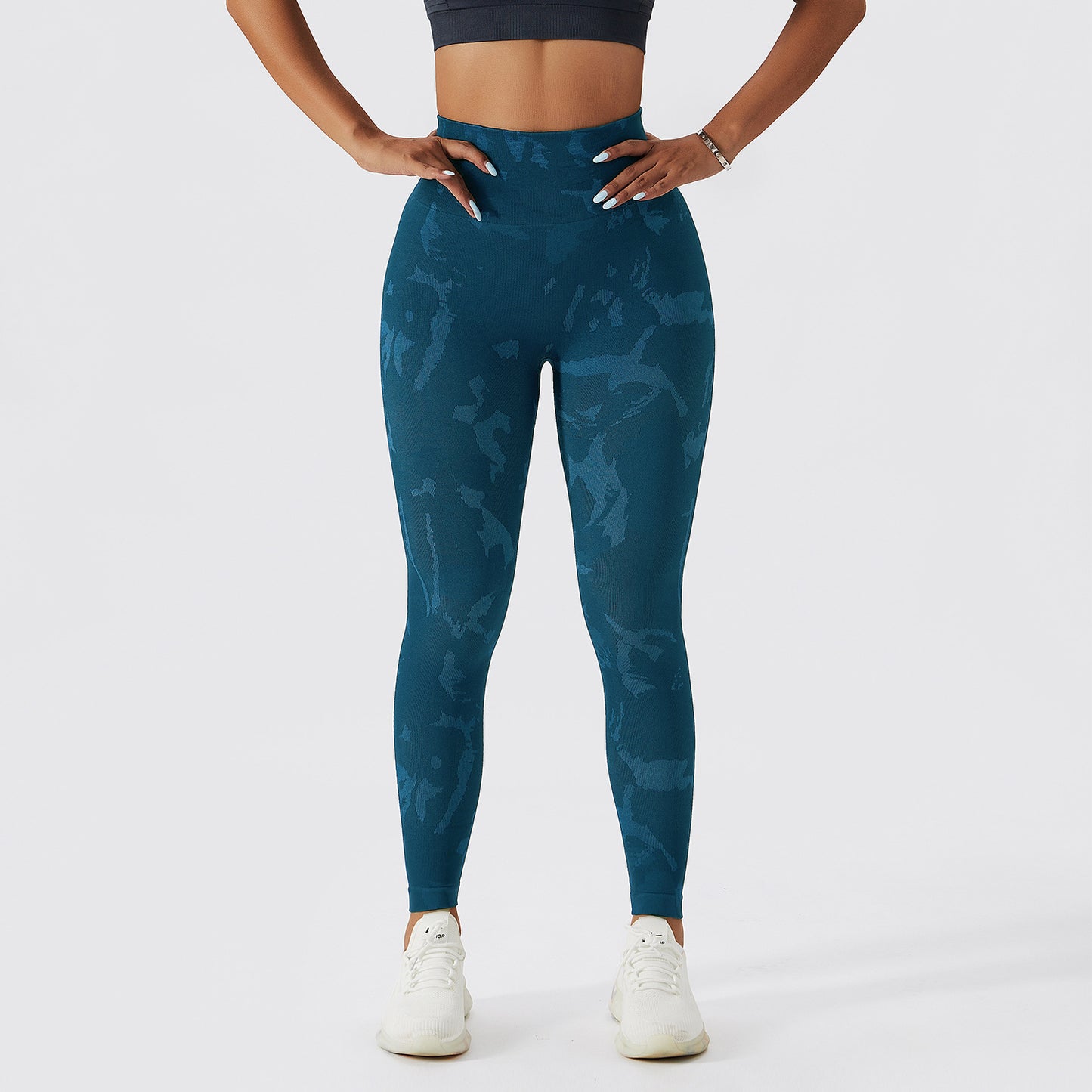 Pantalones de entrenamiento de camuflaje de yoga para mujer