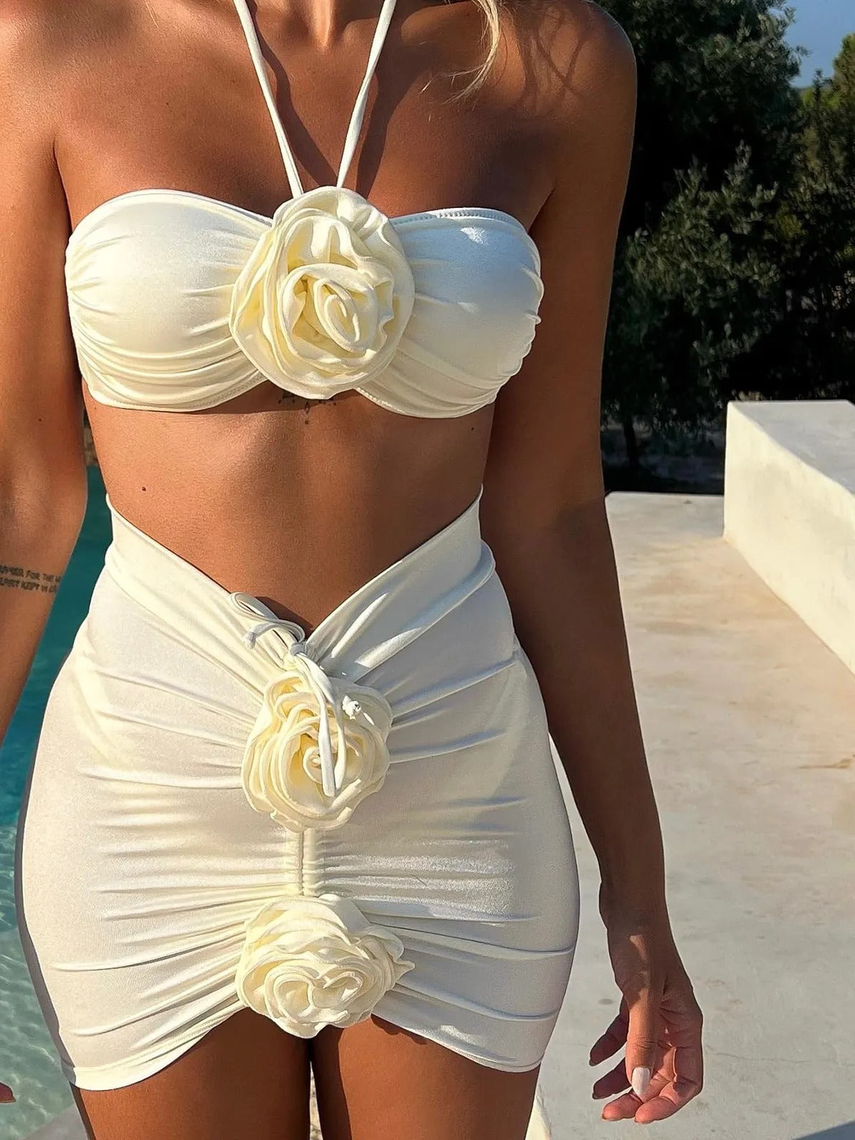 Bikini de mujer traje de baño de flores 3d de tres piezas